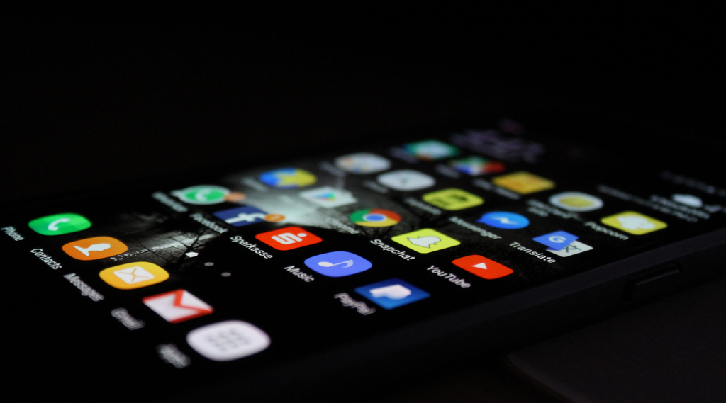 Phone, Mobile Data, Tech News