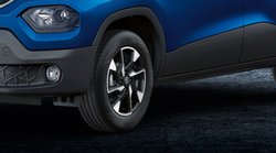 छोटा पैकेट बड़ा धमाका साबित होगी ये माइक्रो SUV, Tata Motors ने कर दी है फीचर्स की बौछार, पढ़ें पूरी डिटेल