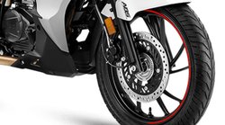 कम कीमत में दमदार स्टाइल और स्पीड के साथ आती हैं 200cc सेगमेंट की ये टॉप 3 बाइक, पढ़ें पूरी डिटेल