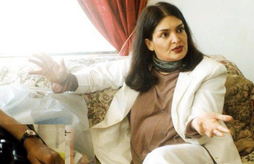 परवीन के अमिताभ से नफरत की एक ही वजह थी, वह थी उनकी मानसिक बीमारी। परवीन अपनी जान का दुश्मन अमिताभ को मानने लगी थीं।