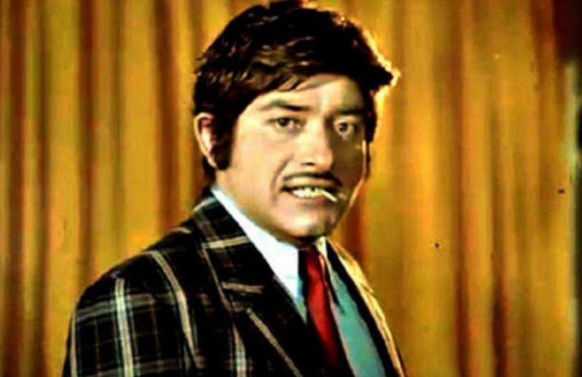 रणधीर कपूर ने पूछा क्यों? इस पर उन्होंने इशारे से बताया कि उन्हें टॉयलेट जाना है। तब रणधीर ने कहा था कि बाहर जाने की क्या जरूरत चलिए वह बाथरूम बता दे रहे हैं, कहां है।