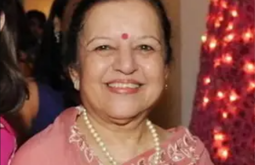 मुंबई इंडियंस की जीत के लिए पूर्णिमा दलाल हमेशा ही पवेलियन में प्रार्थना करते नजर आती हैं।