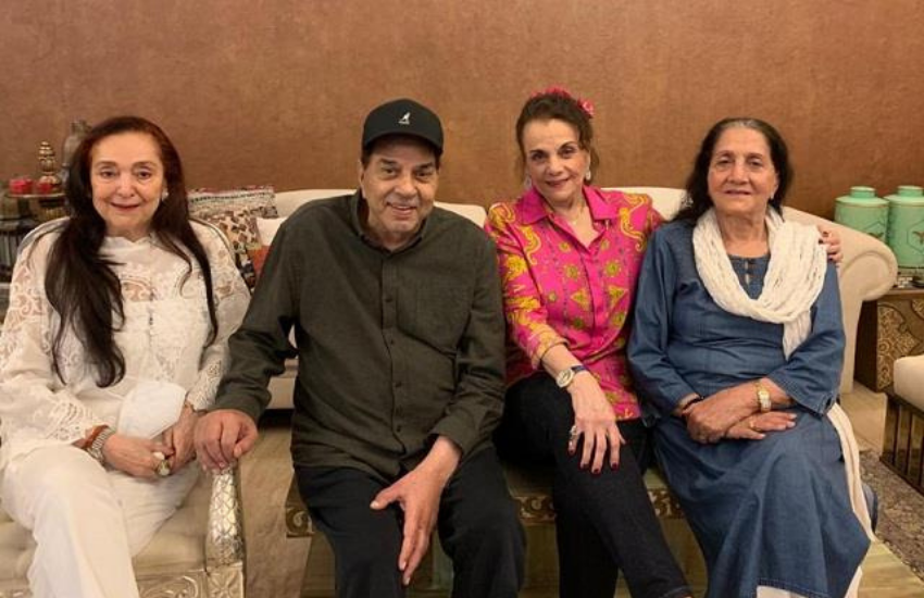 प्रकाश कौर की दुनिया का पहले अजीज शख्स धर्मेंद्र हैं। प्रकाश कौर ने एक इंटरव्यू में कहा था कि धर्मेंद्र ही वह पहले शख्स हैं, जिनसे उन्होंने पहली और आखिरी बार प्यार किया है।