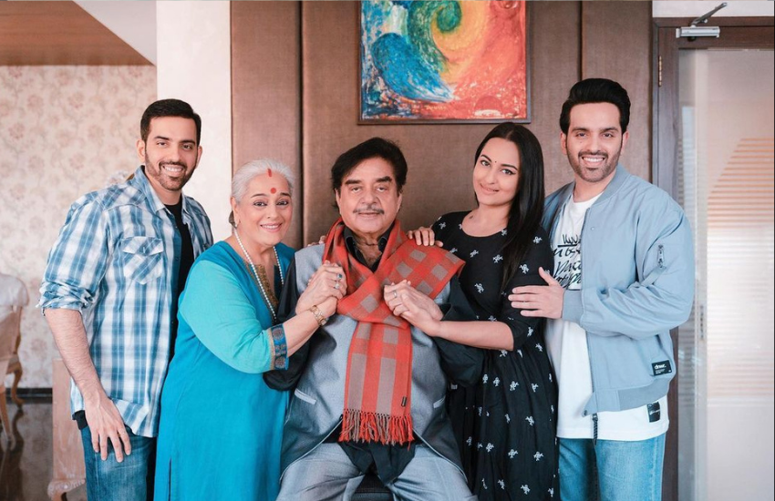 मशहूर अभिनेता शत्रुघ्न सिन्हा और उनकी पत्नी पूनम सिन्हा के भी जुड़वा बेटे है। जिनका नाम लव और कुश है। कपल की एक बेटी एक्ट्रेस सोनाक्षी सिन्हा भी है।