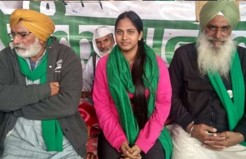 पूनम  चर्चा में तब आई जब मुज्‍जफरनगर में आयोजित किसान महापंचायत में उन्‍हें मंच पर चढ़ने से राेक दिया गया था।