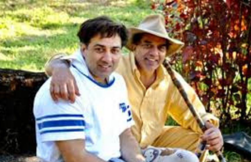 धर्मेंद्र और सनी देओल एक जैसे होकर भी बेहद अलग रहे हैं। सनी संकोच और शर्म के कारण अपने ही पिता से बात करने से कतराते थे। ऐसे में जब बात उनकी बॉलीवुड में एंट्री की हुई तो धर्मेंद्र ने सबसे पहले सनी से ही राय मांगी थी।