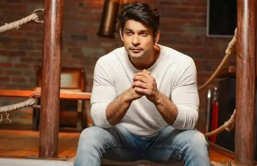 एक्टर सिद्धार्थ शुक्ला की मौत ने सभी को झकझोड़ दिया था। 2 सितंबर को सिद्धार्थ शुक्ला की दिल की धड़कनें थम गई थी। 40 साल की उम्र में आते ही सिद्धार्थ की हार्ट अटैक से मौत हो गई थी।