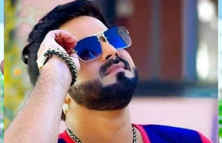 पवन सिंह का ब्‍लॉकबस्‍टर गाना लॉलीपॉप साल 2007 में रिलीज हुआ था। इसके बाद वो देश-विदेश में फेमस हो गए थे। पवन सिंह के कई ऐसे गाने हैं जिन्हें यूट्यूब पर करोड़ों बार देखा गया है। पवन ने अपना डेब्यू साल 2006 में 'रंगली चुनरिया' से किया था, लेकिन ये फिल्म फ्लॉप रही। Photos: Social Media