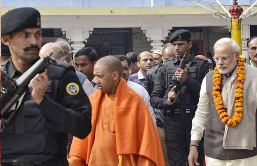 यह घटना तब की है जब योगी गोरखपुर की राजनीति में आ चुके थे। शहर के कुछ असामाजिक तत्व एक धर्म विशेष के व्यक्ति को परेशान कर रहे थे। वह व्यक्ति दर्जी का काम करता था। योगी ने उस दर्जी का साथ दिया था।