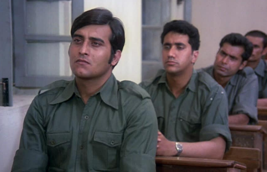 धर्मेंद्र ने बताया था कि विनोद अपने काम के प्रति बहुत समर्पित रहने वाले एक्टर थे और उनके बेहद खास दोस्त भी थे। Photos: Social Media