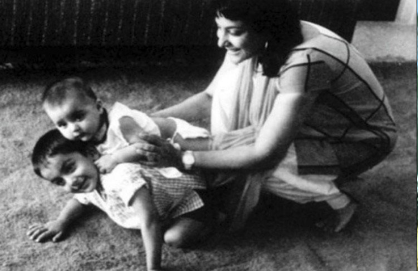 बता दें कि, राज कपूर से अलग होने के बाद नरगिस ने सुनील दत्त से शादी कर ली थी। इसे भी पढ़ें- 28 साल छोटी जीनत अमान को शादीशुदा देव आनंद करने वाले थे प्रपोज, राज कपूर ने फेरा था पानी