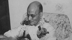 जब सावरकर गद्दार तो शिवसेना के साथ मिलकर क्यों चला रहे हैं सरकार – एंकर ने कांग्रेस नेता से पूछा सवाल