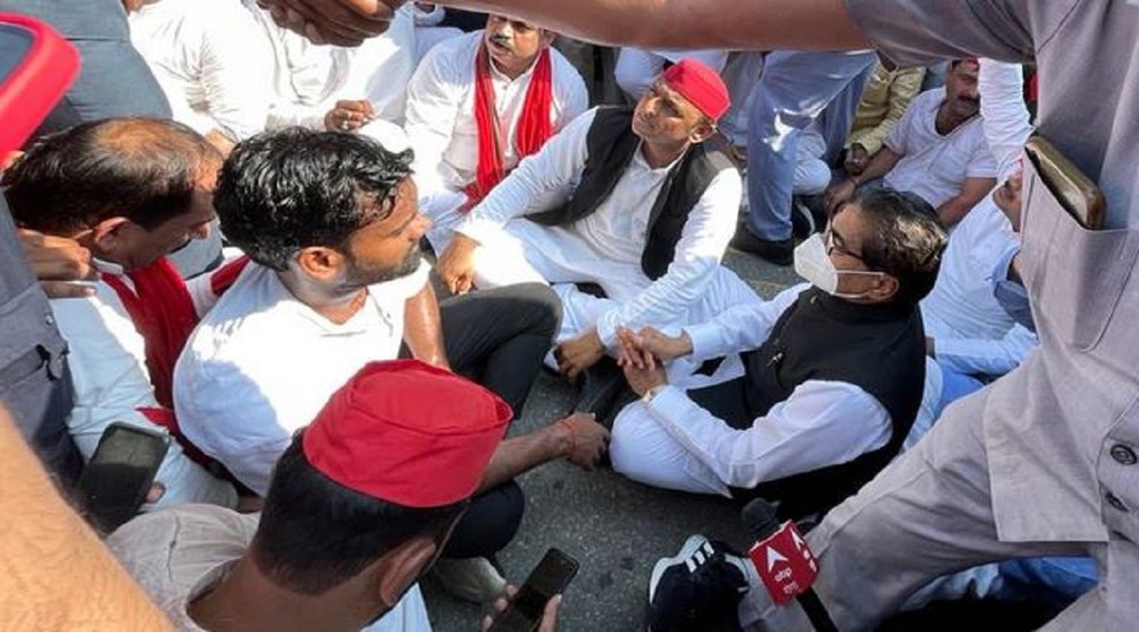 lakhimpur kheri live update, priyanka gandhi, varun gandhi, akhilesh yadav, farmer protest