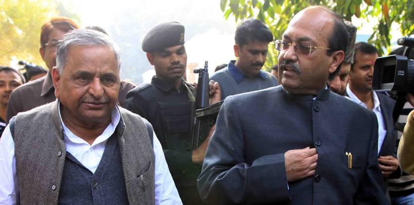 अमर सिंह और मुलायम सिंह यादव की दोस्ती तीस सालों की रही। इन सालों में दोनों के रिश्तों में कई बार उतार चढ़ाव आए लेकिन दोस्ती बरकरार रही। अगस्त 2020 में अमर सिंह के निधन के साथ ही इस मित्रता का हमेशा के लिए अंत हो गया। (यह भी पढ़ें - जब अमर सिंह ने मणिशंकर अय्यर की कर दी थी पिटाई, मुलायम सिंह की मां पर किया था ऐसा कमेंट)