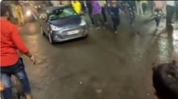 भोपालः दुर्गा प्रतिमा विसर्जन के दौरान भीड़ में घुसी तेज रफ्तार कार, बच्चे समेत कई घायल, चालक फरार