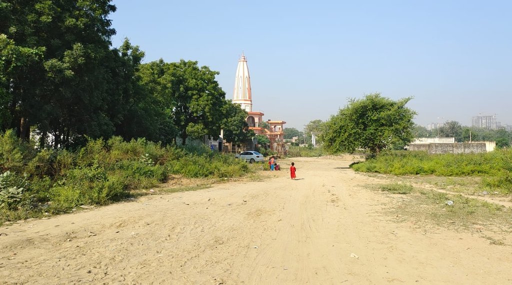 नोएडा का बिसरख गांव। फोटो क्रेडिट- मयंक दीक्षित नोएडा का बिसरख गांव। फोटो क्रेडिट- मयंक दीक्षित