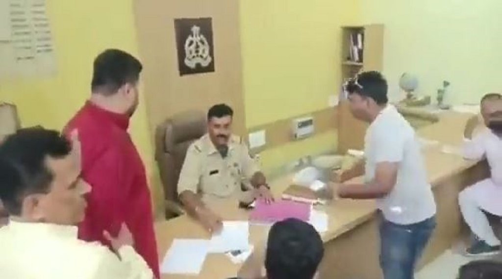 bjp leader manjhola police station moradabad, up crime, up bjp, up police