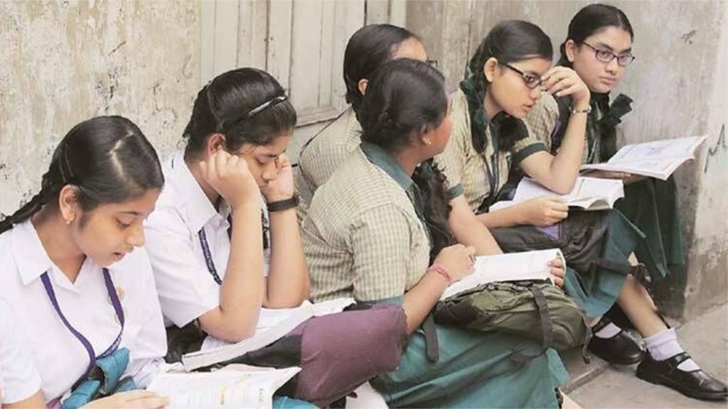 CBSE ने कक्षा 10 और कक्षा 12 के पहले टर्म की परीक्षा के लिए डेटशीट जारी कर दी है। (एक्सप्रेस फाइल फोटो)