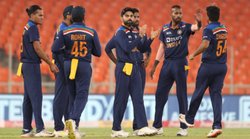 क्रिकेट का अनाप-शनाप पैसा हर पार्टी के नेताओं के लिए दुधारू गाय है- भारत-पाक क्रिकेट मैच को लेकर बिफरे कुमार विश्वास