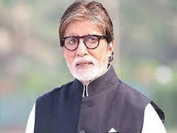 साल 1973 में फिल्म 'जंजीर' के सुपरहिट होने के बाद प्रकाश मेहरना ने अमिताभ बच्चन के साथ फिल्म 'हेराफेरी', 'खून पसीना', 'मुकद्दर का सिकंदर', 'लावारिस', 'नमक हलाल' और 'शराबी' बनाई थी और सभी सुपरहिट रही थीं।