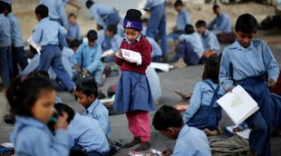 UNESC Report, Education Report India, teachers in india, teachers jobs, school teachers, teachers shortage,