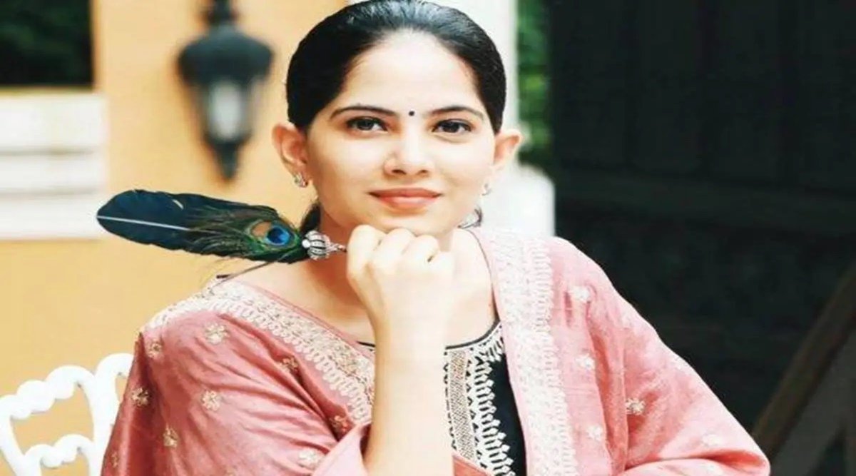 jaya kishori, jaya kishori age, jaya kishori husband name, jaya kishori fees, jaya kishori biography, jaya kishori bhajan,