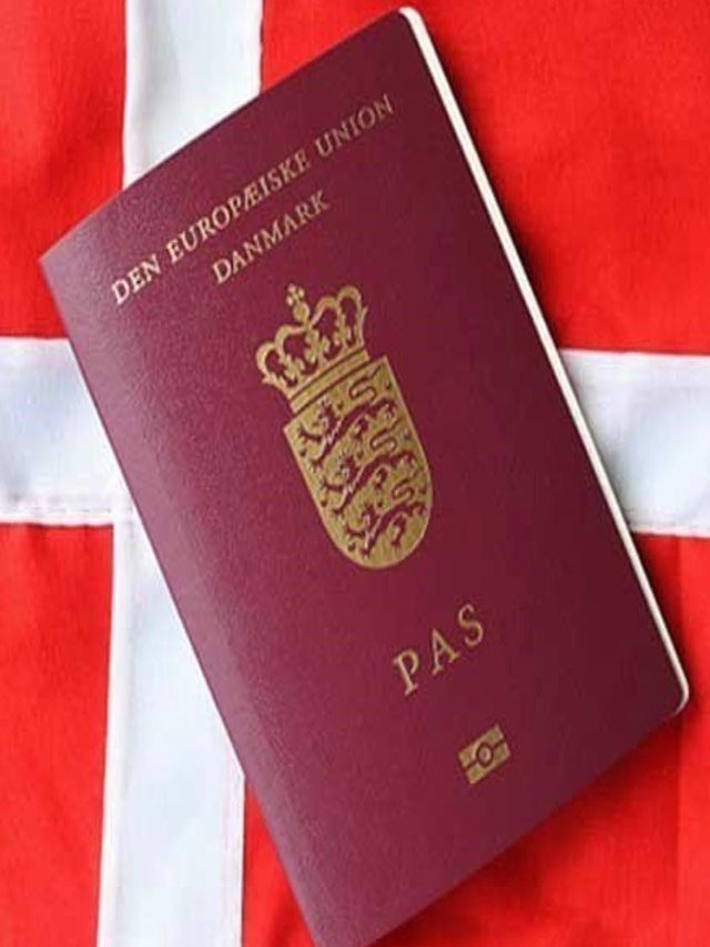 Kerala, Man ordered passport cover, Got anothers passport, Viral on social media, Amazon