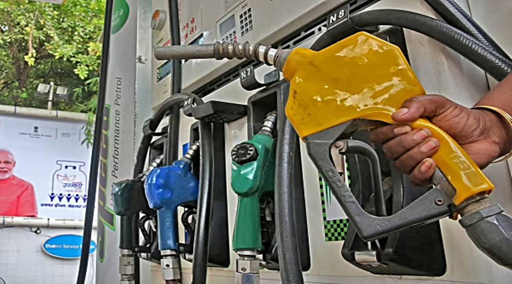 Rahul Gandhi, Modi government, Election offer, Petrol tank, Priyanka Vadra, Rebels scared