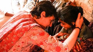 priyanka gandhi meets farmer family