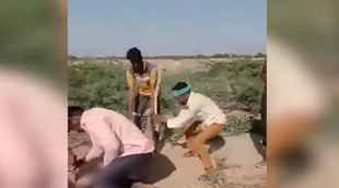 Rajasthan, Hanumangarh, Man was beaten to death, Illegal relationship, Recorded in the camera, Accused kneeling on neck, Hanumangarh, police