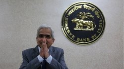 RBI Monetary Policy: ब्याज दरों में नहीं किया गया कोई बदलाव, शक्तिकांत दास बोले- अर्थव्यवस्था अभी पूरी तरह से नहीं सुधरी