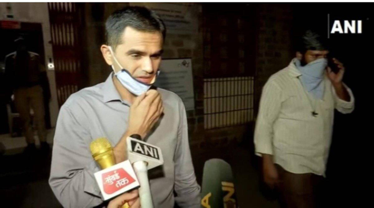 Mumbai, Sameer Wankheed, FIR against Sameer, Mother signed, Bombay HC, NCB