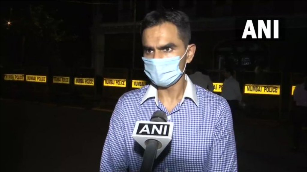 एनसीबी के जोनल डायरेक्टर समीर वानखेड़े के ऊपर लगे रिश्वत के आरोपों की जांच चीफ विजिलेंस अधिकारी ज्ञानेश्वर सिंह खुद कर रहे हैं। (फोटो: एएनआई)