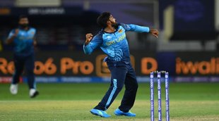 wanindu-hasranga-takes-second-hattrick-of-t20-world-cup-2021-after-ireland-curtis-campher-full-list-of-bowlers-brett-lee-lasith-malinga-thisara-perera