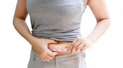 Weight Loss Tips: बढ़ते वजन को लेकर हैं परेशान तो बदलें अपनी यह 5 आदतें, मिल सकता है फायदा