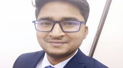 परिवार का खर्च उठाने के लिए पिता चलाते थे किराना स्टोर, एक घटना ने बदल दिया जीवन, आज IPS हैं ओम प्रकाश गुप्ता