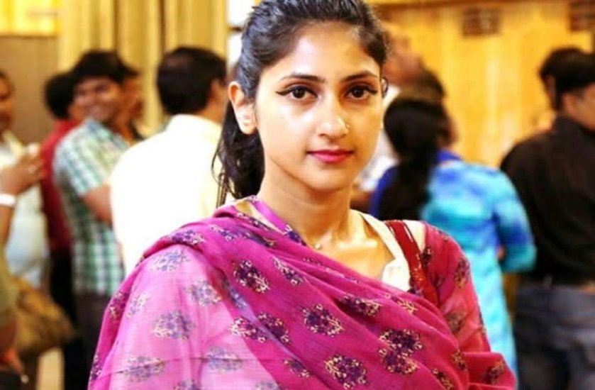 हाल ही में अदिति ने कांग्रेस छोड़ बीजेपी का दामन थाम लिया। (यह भी पढ़ें- पहली मुलाकात में ही अंगद सैनी को दिल दे बैठी थीं अदिति सिंह, एमएलए संग लिए थे सात फेरे)