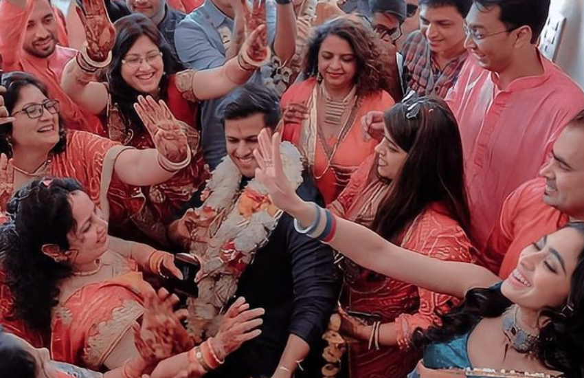 हल्‍दी सेरेमनी के बाद दोनों ने ऐसा डांस किया कि सीटियां बजने लगीं। 