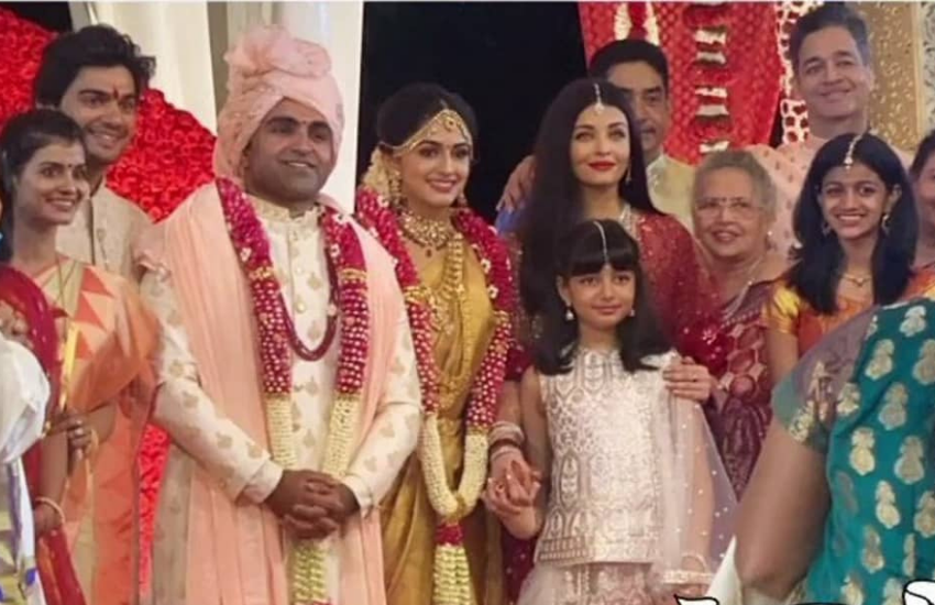 ऐश अपनी बहन की शादी के लिए बैंगलूरू गई थीं।