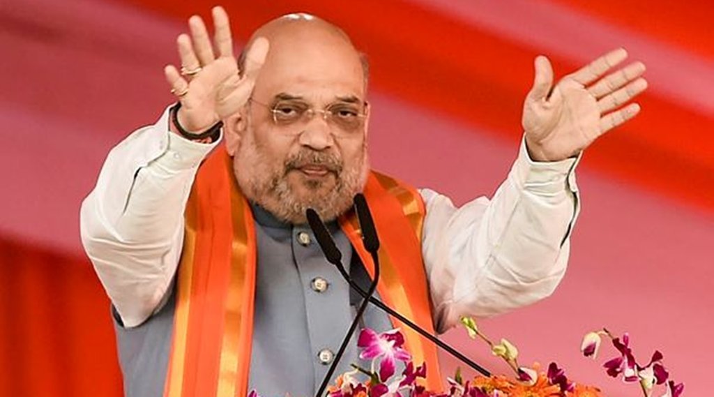 लखनऊ में एक कार्यक्रम के दौरान अमित शाह। फोटो- पीटीआई