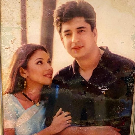 रूपाली और अश्विन स्कूल के दिनों से एक दूसरे को जानते थे। दोनों बहुत अच्छे दोस्त थे।