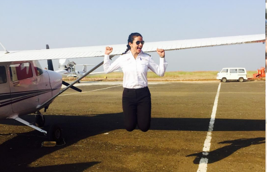 एक्ट्रेस गुल पनाग बॉलीवुड की एक मात्र ऐसी एक्ट्रेस है जो एक प्रोफ़ेशनल पायलट हैं और उनके पास लाइसेंस भी है।