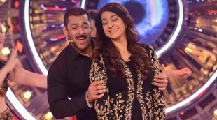 Salman Khan, Juhi Chawla