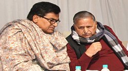 जब बीजेपी नेता ने सपा के रामगोपाल यादव से की थी नरमी बरतने की वकालत, कहा था- लालू, प्रणब दा नहीं चाहते कि सवाल के बदले पैसे लेने वाले सांसदों पर हो कार्रवाई