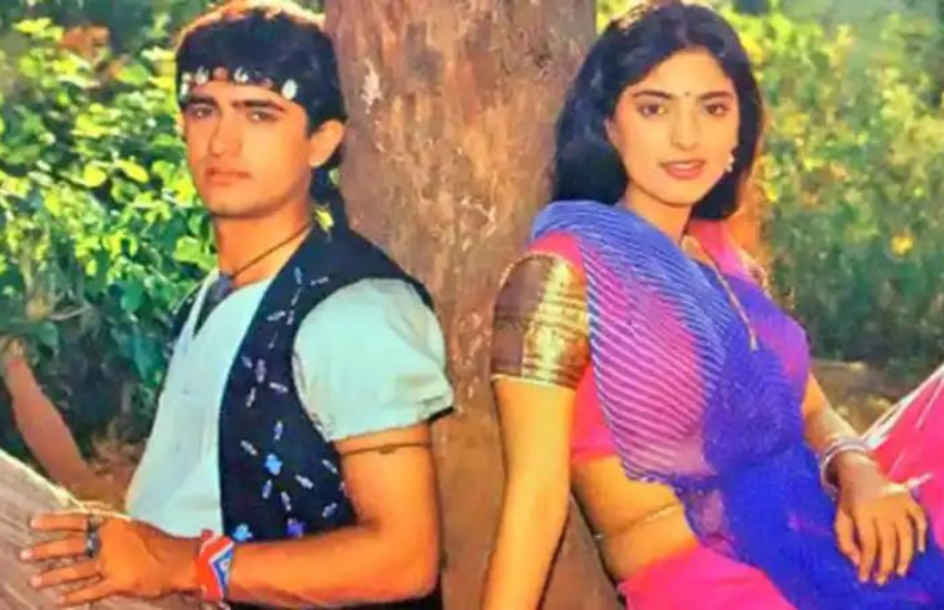 जूही का कहना था 'कयामत से कयामत तक' फिल्म में आमिर खान (Aamir Khan) संग वह काम की थीं और ठीक इसके बाद उन्हें 'राजू बन गया जेंटलमैन' की स्क्रिप्ट मिली तो वह तुरंत हा कर दीं।