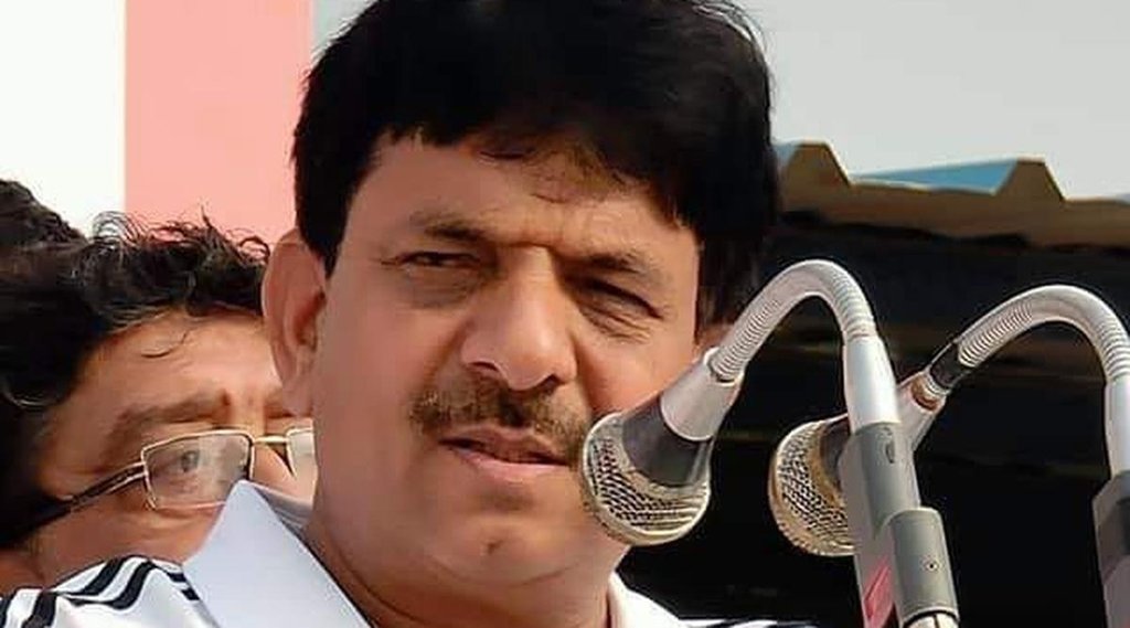 व्यावसायिक शिक्षा और कौशल विकास राज्य मंत्री कपिल अग्रवाल मुजफ्फरनगर में रेल रोकने और विरोध प्रदर्शन करने के आरोपी हैं। (फोटो- फेसबुक)