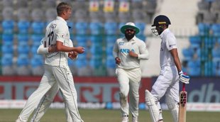 Kyle Jamieson Shubman GILL India vs New Zealand IND vs NZ Day One Green Park Kanpur Test1