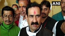 कभी हिंदू त्योहार मनाते हुए क्यों नहीं दिखता गांधी परिवार, प्रियंका गांधी पर एमपी के गृहमंत्री ने साधा निशाना