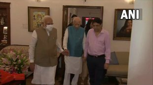 PM Narendra Modi, LK Advani, Lal Krishna Advani Birthday