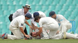 phillip-hughes-raman-lamba-wasim-raza-list-of-all-cricketers-who-died-on-cricket-field-27-november-black-day-of-cricket-63-not-out-remains-forever